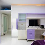 شقة Modern, Stylish & Comfortable 3 Bedroom With Jacuzzi, Aquarium And Large Private Yard With Barbeque *