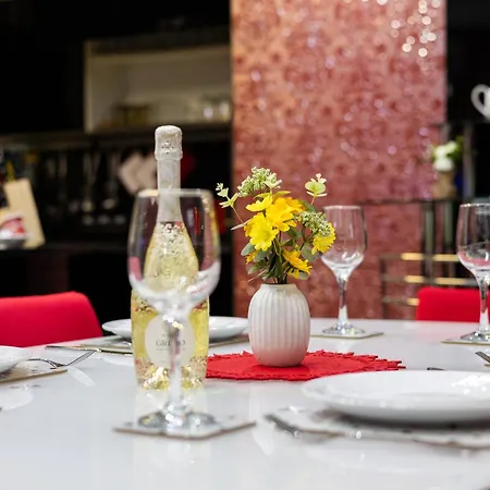 Modern, Stylish & Comfortable 3 Bedroom With Jacuzzi, Aquarium And Large Private Yard With Barbeque * المليحة