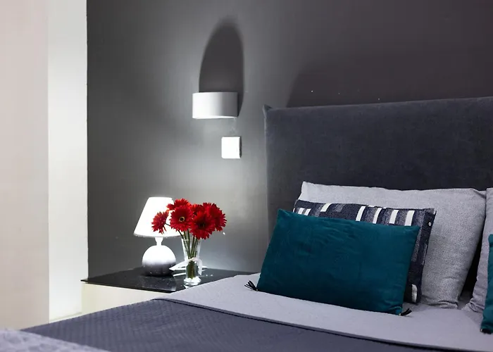 Modern, Stylish & Comfortable 3 Bedroom With Jacuzzi, Aquarium And Large Private Yard With Barbeque Mellieħa