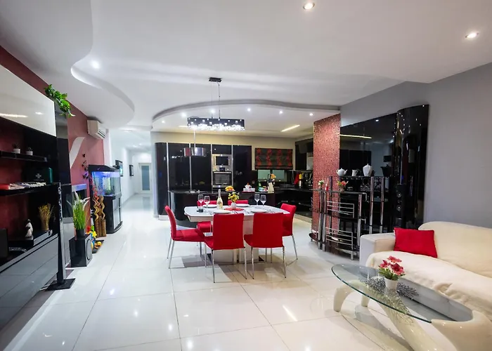 Modern, Stylish & Comfortable 3 Bedroom With Jacuzzi, Aquarium And Large Private Yard With Barbeque Διαμέρισμα Mellieħa